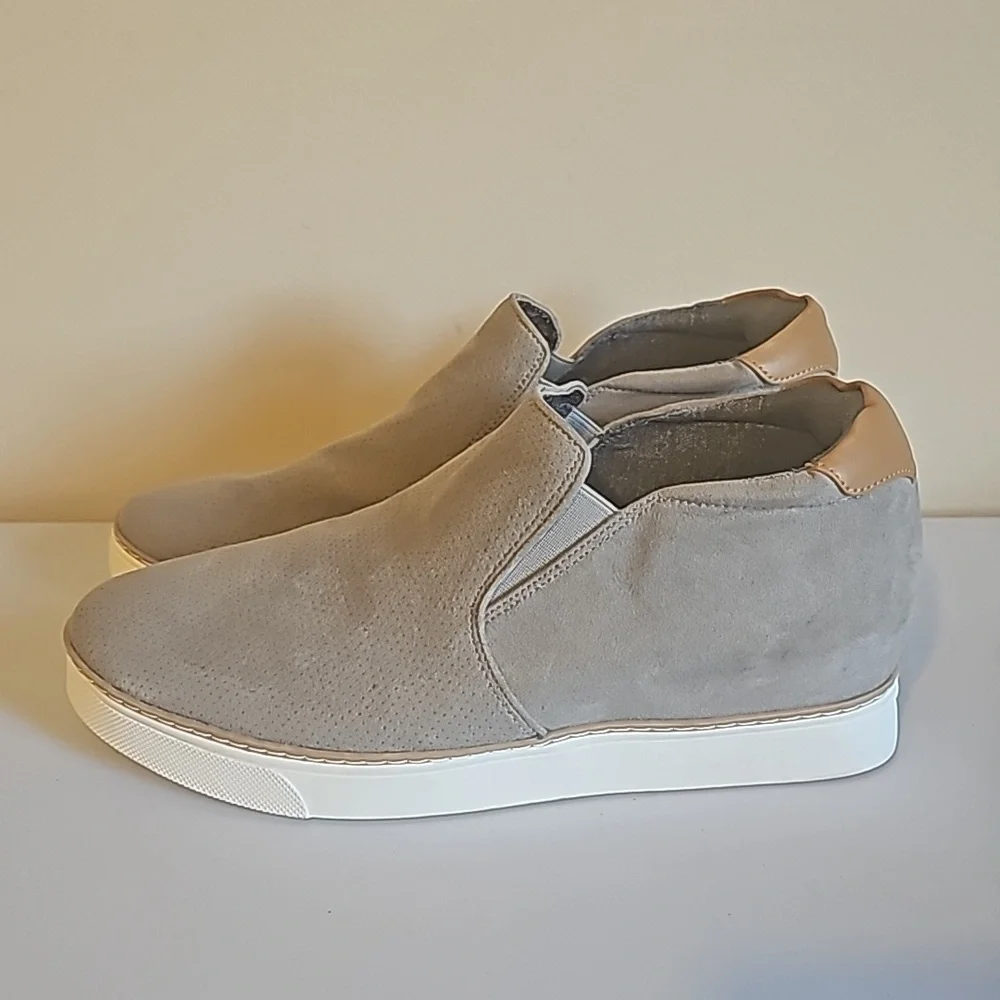 Dr. Scholl's Women's If Only Wedge‎ Slip-On Sneaker Gray Size 11